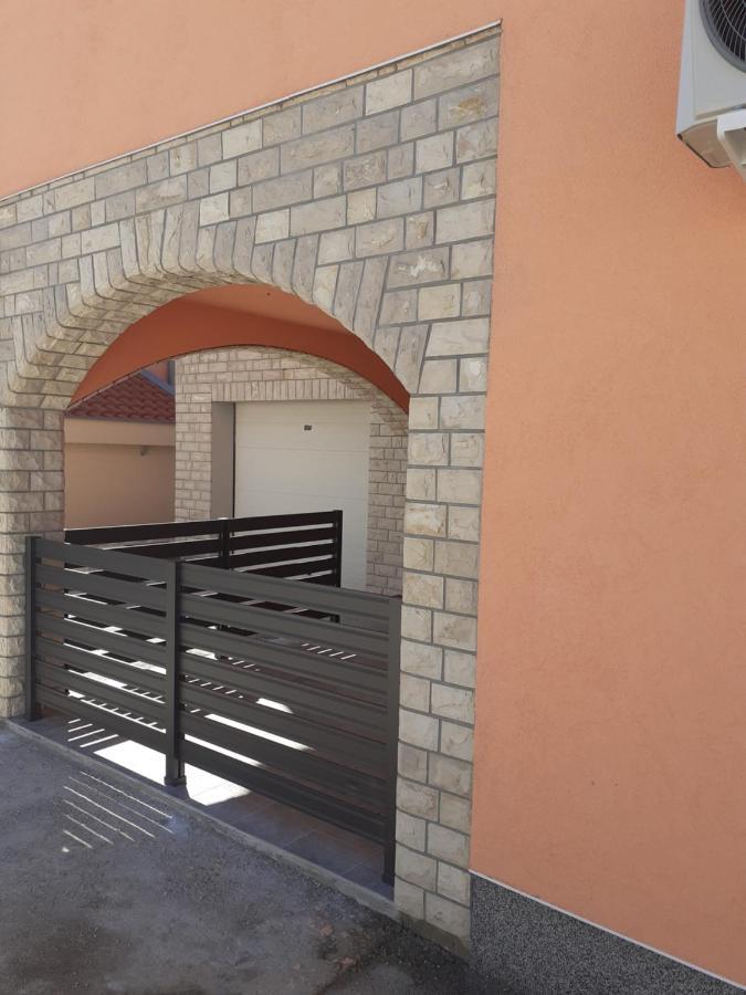 Apartmani Kid Вир Екстериор снимка