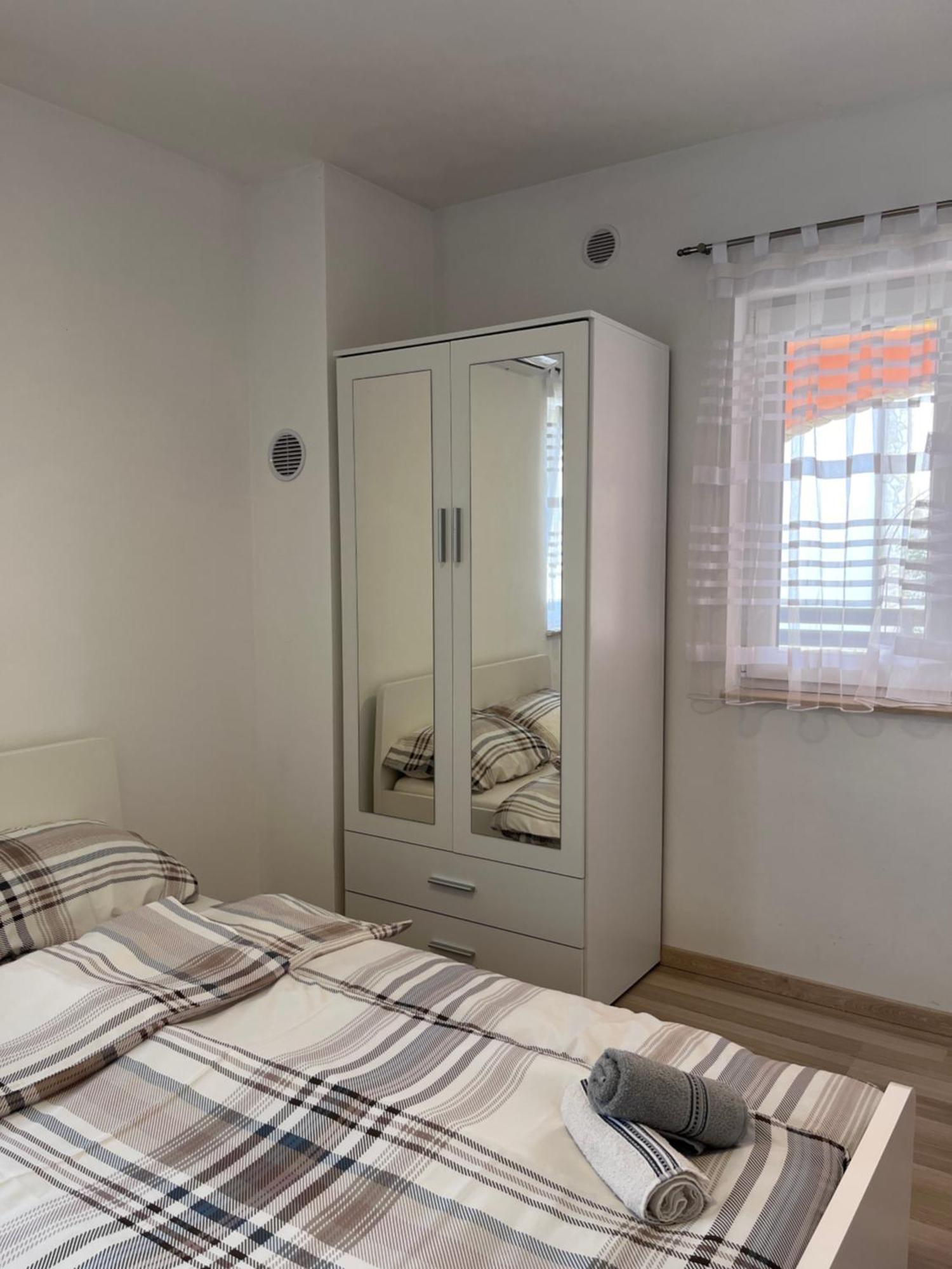 Apartmani Kid Вир Екстериор снимка